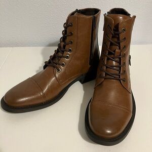 NWOT Kenneth Cole Reaction Tan Leather Boots Size 7 Men